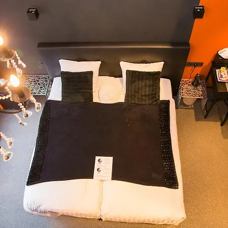Hotel Moon Hotel